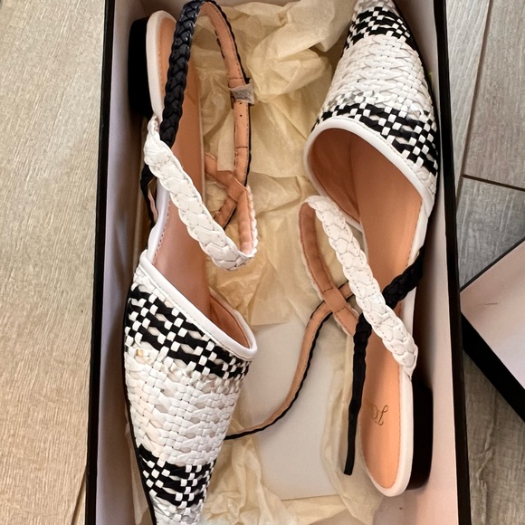 JCrew woven flats - Picture 4 of 4